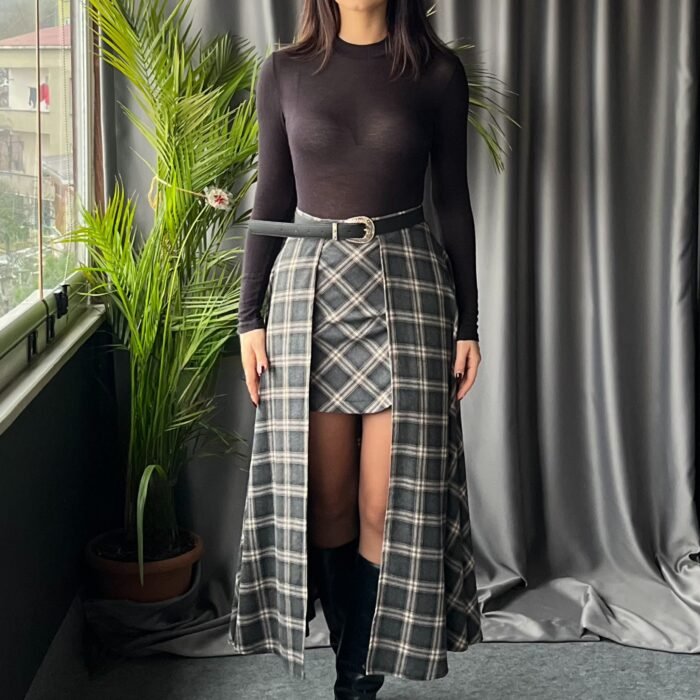 Ekose Pelerin Detaylı Mini Etek